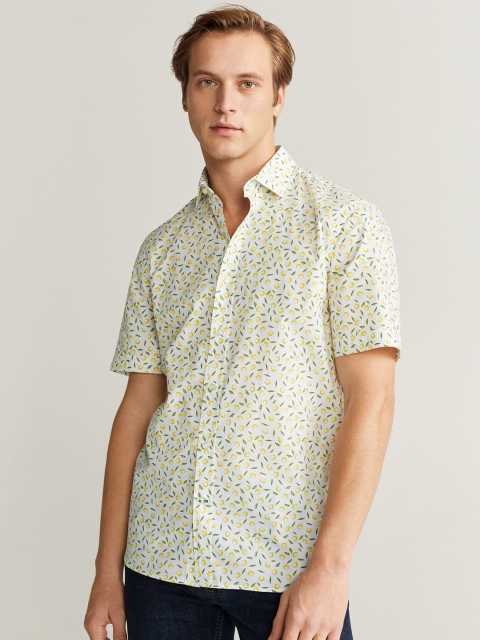 

MANGO MAN White & Green Slim Fit Printed Casual Shirt