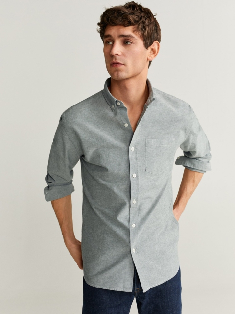 

MANGO MAN Grey Regular Fit Solid Casual Shirt