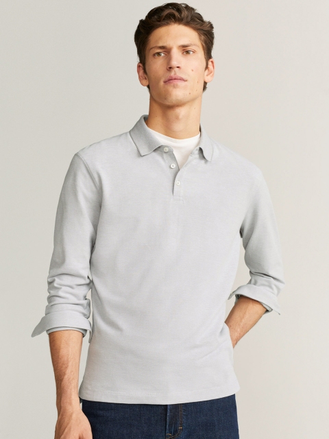 

MANGO MAN Grey Solid Polo Collar T-shirt