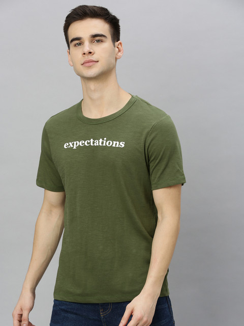 

Mast & Harbour Men Olive Green Solid Round Neck T-shirt with Printed Detail