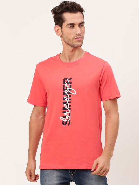 

Mast & Harbour Men Coral Pink & Black Printed Round Neck T-shirt