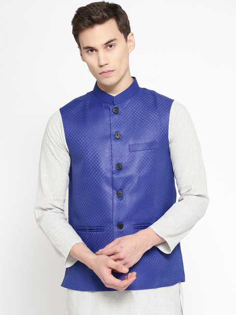 

Vastraa Fusion Men Blue Checked Nehru Jacket