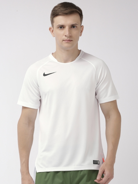 

Nike Men White Dri-Fit AS TS CRKT M NK Solid Round Neck Cricket T-shirt