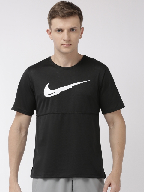 

Nike Men Black Printed Round Neck DRI-Fit BREATHE SS WR PO G Running T-shirt