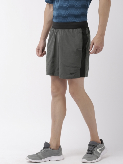 

Nike Men Charcoal Grey Colourblocked Standard DRI FIT FLX Yoga Shorts