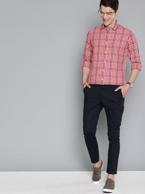 

Mast & Harbour Men Red & White Regular Fit Checked Casual Shirt