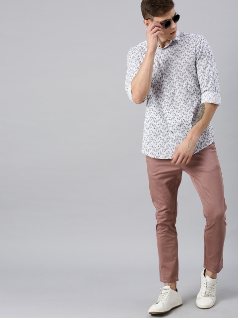 

Mast & Harbour Men White & Blue Regular Fit Printed Casual Shirt