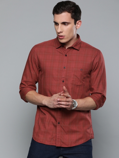 

Louis Philippe Jeans Men Maroon & Black Super Slim Fit Checked Casual Shirt