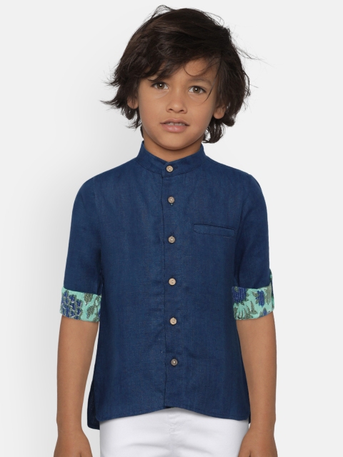 

LIZ JACOB Boys Blue Regular Fit Solid Casual Shirt