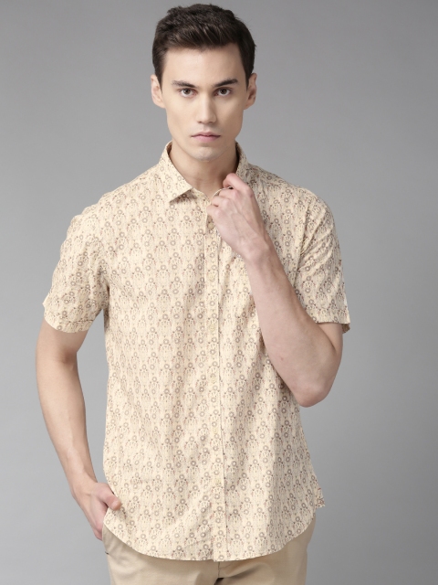 

Blackberrys Men Cream-Coloured & Brown Slim Fit Printed Casual Shirt