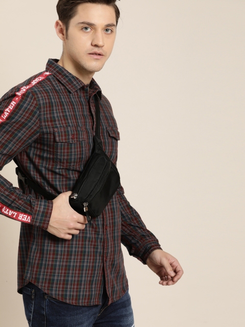 

Moda Rapido Men Maroon & Navy Blue Slim Fit Checked Casual Shirt With Printed Detail
