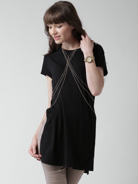 

FOREVER 21 Black High Slit Top