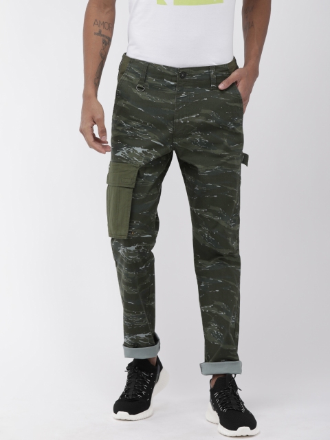

Denizen From Levis Men Olive Green & Brown Regular Fit Printed Cargos