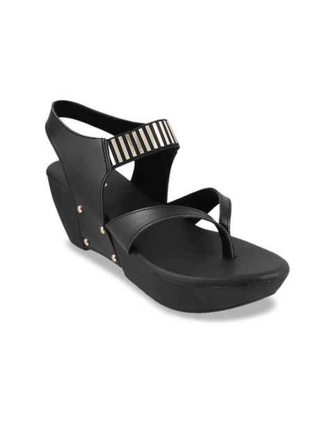 

Metro Women Black Solid Heels
