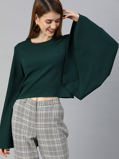 

EMBLAZE Women Green Solid Regular Crop Top