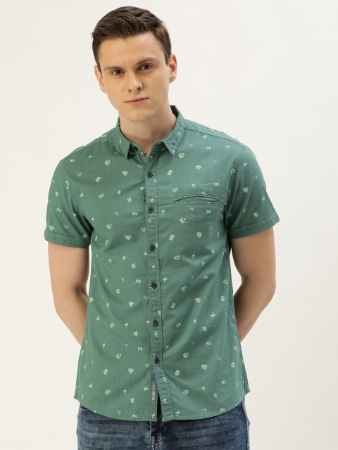 

IVOC Men Green Slim Fit Printed Casual Shirt
