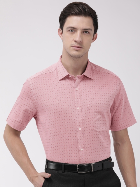

Park Avenue Men Red Regular Fit Self Design Formal Shirt