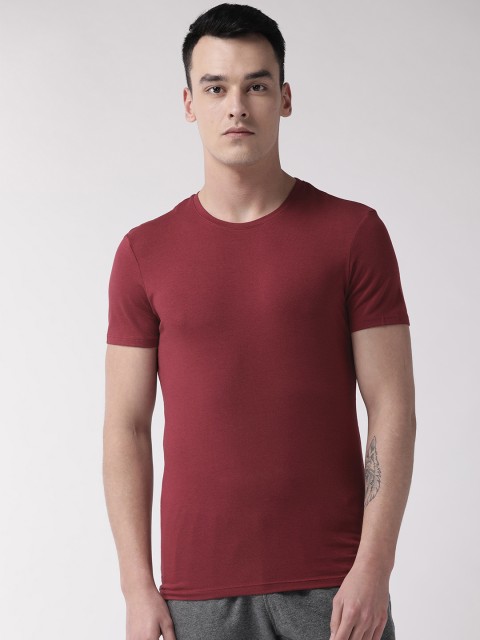 

Marks & Spencer Men Maroon Solid Innerwear Vest