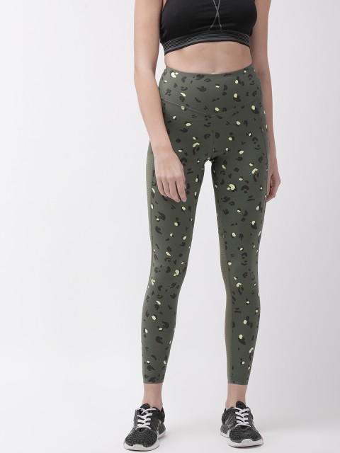 

Marks & Spencer Women Green & Yellow Animal Print Training Tights