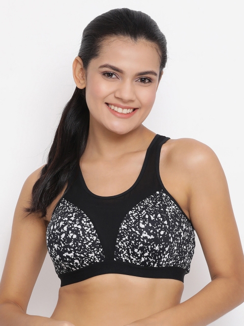 

Clovia Black & White Printed Padded Non-Wired Sports Bra BR1929P133