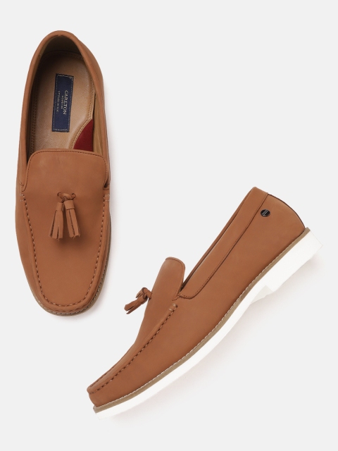 

Carlton London Men Brown Tasselled Loafers