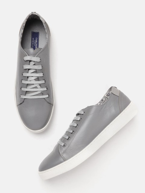 

Carlton London Men Grey Sneakers