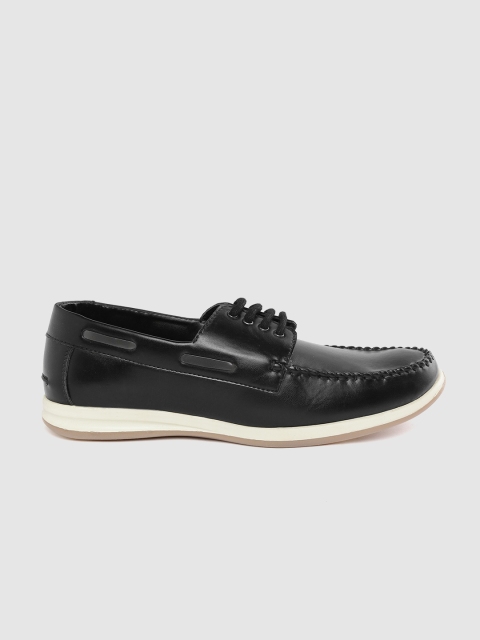 

Roadster Men Black Solid Boat Shoes