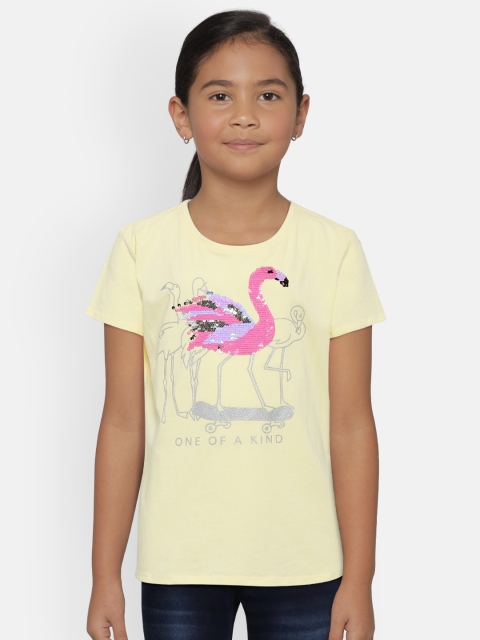 

GAP Girls Yellow Flip Sequin Round Neck T-shirt