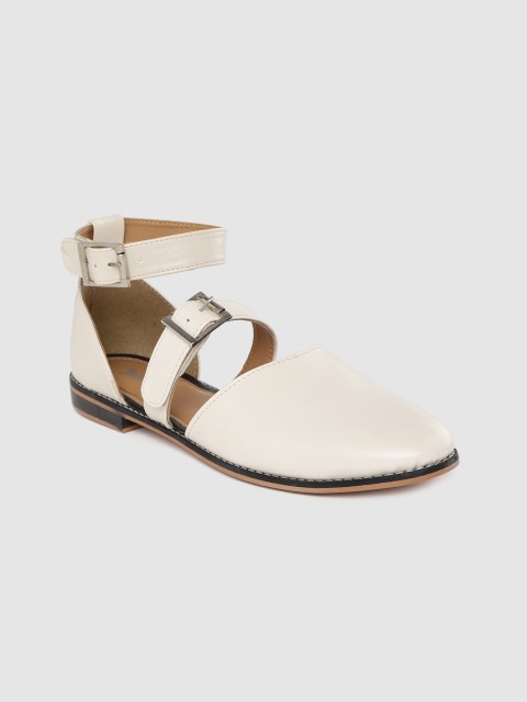 

Roadster Women Off-White Solid Flats