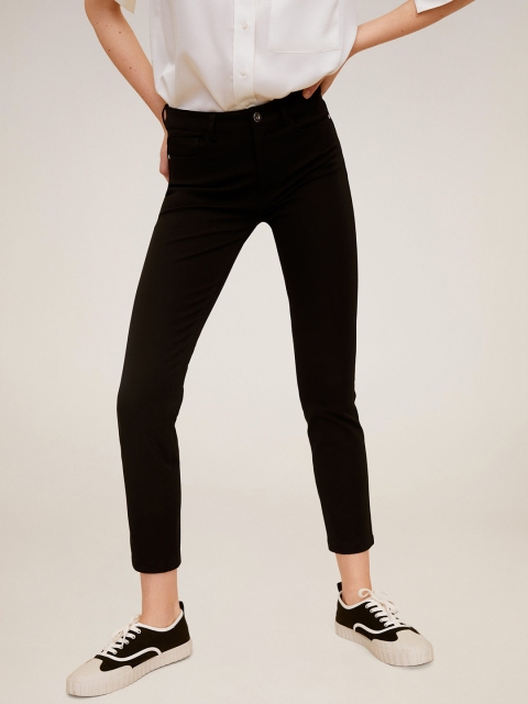 

MANGO Women Black Original Regular Fit Solid Regular Trousers