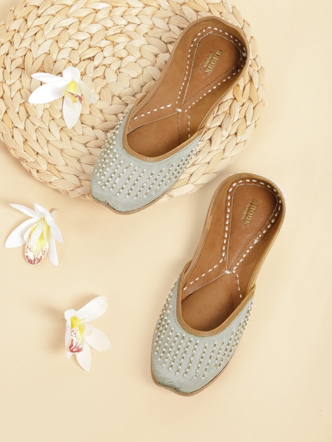 Women Grey & Off-White Embellished Mojaris