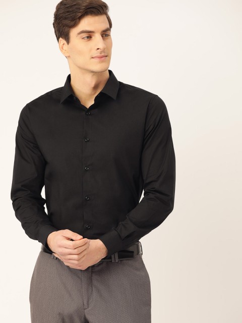 

United Colors of Benetton Men Black Slim Fit Solid Formal Shirt