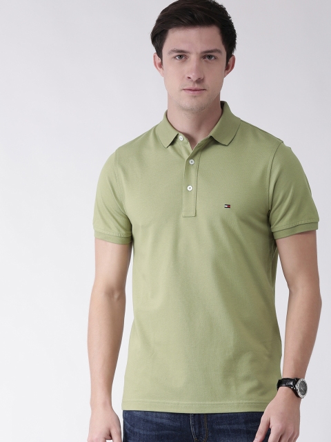 

Tommy Hilfiger Men Green Slim Fit Solid Polo Collar T-shirt