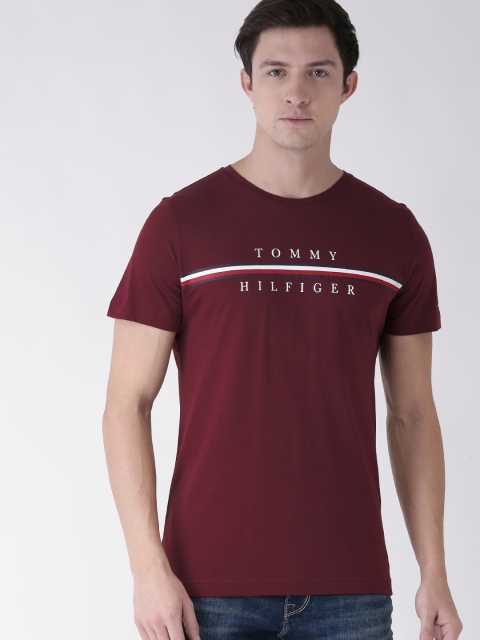 

Tommy Hilfiger Men Maroon Printed Round Neck T-shirt