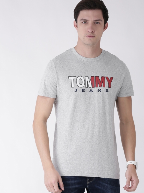 

Tommy Hilfiger Men Grey Printed Round Neck Pure Cotton T-shirt