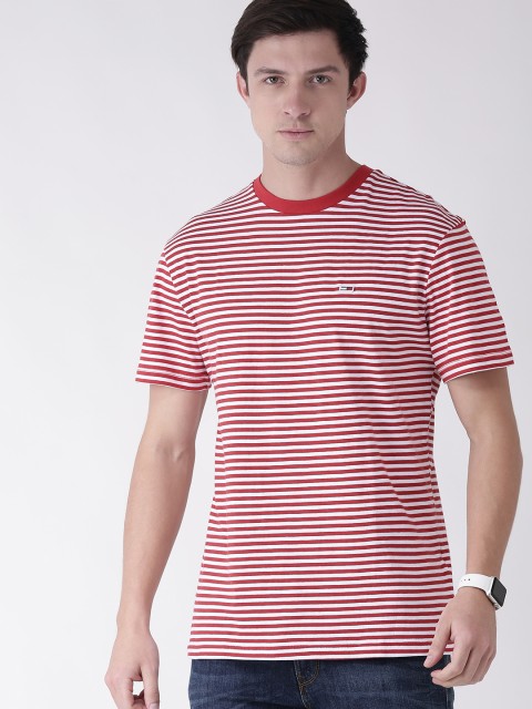 

Tommy Hilfiger Men Red White Striped Round Neck Pure Cotton T-shirt