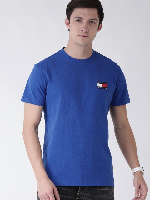 

Tommy Hilfiger Men Blue Solid Round Neck T-shirt