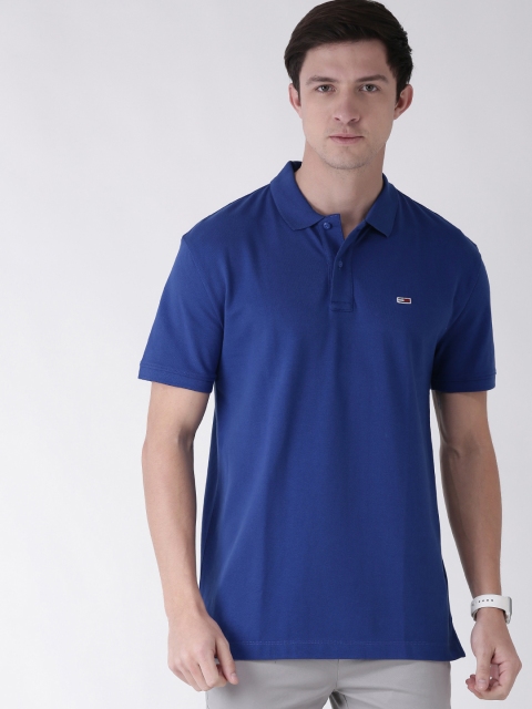 

Tommy Hilfiger Men Blue Solid Polo Collar T-shirt