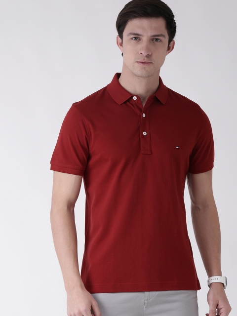 

Tommy Hilfiger Men Maroon Slim Fit Solid Polo Collar T-shirt
