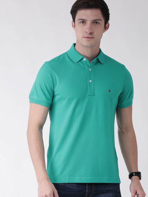 

Tommy Hilfiger Men Green Slim Fit Solid Polo Collar Pure Cotton T-shirt