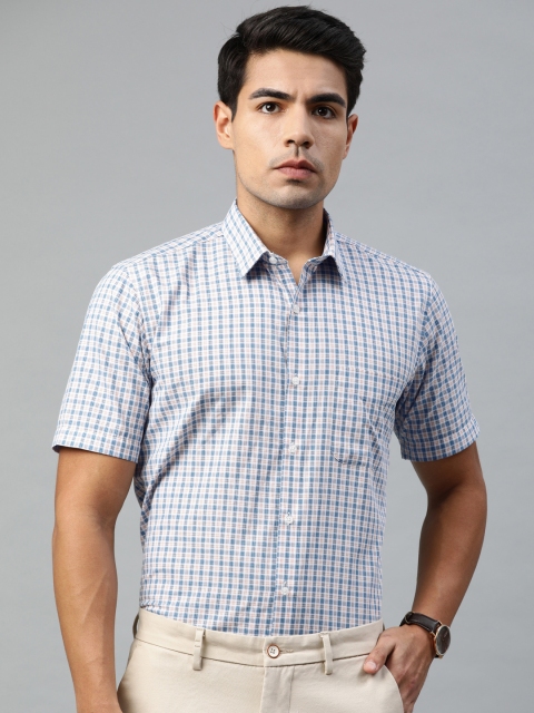 

Peter England Men Blue & White Nuvo Fit Checked Smart Casual Shirt