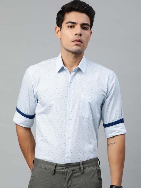 

Peter England Men Blue & White Regular Fit Printed Semiformal Shirt