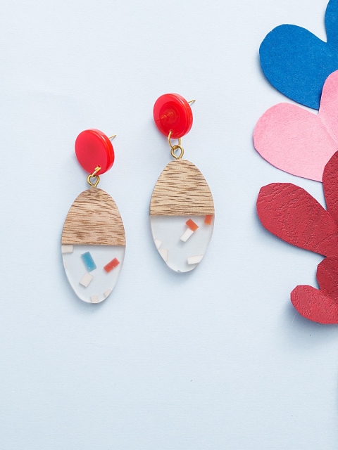 

Golden Peacock Red & Brown Oval Drop Earrings