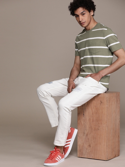 

GAP Men Olive Green & White Striped Round Neck T-shirt