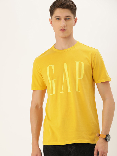 

GAP Men Mustard Yellow Printed Round Neck T-shirt