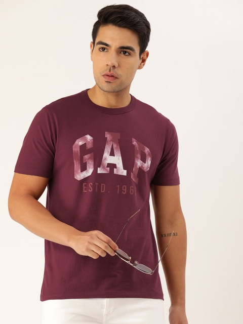 

GAP Men Maroon Printed Round Neck T-shirt