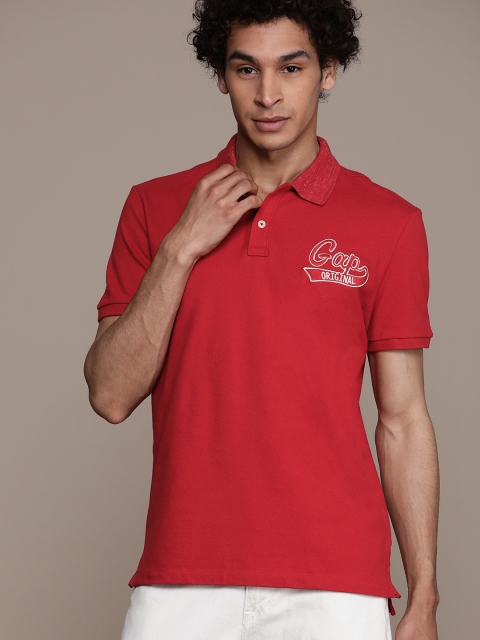 

GAP Men Red Solid Polo Collar T-shirt