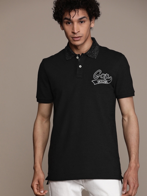 

GAP Men Black Solid Polo Collar T-shirt
