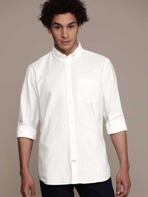 

GAP Men White Standard Regular Fit Solid Casual Shirt