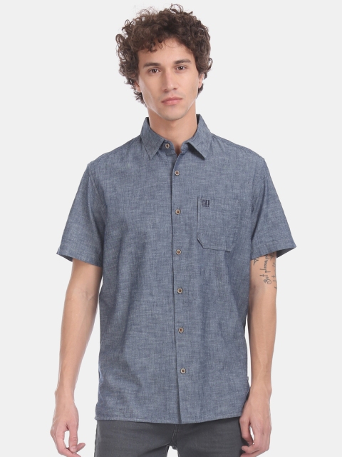 

GAP Men Blue Regular Fit Solid Casual Shirt